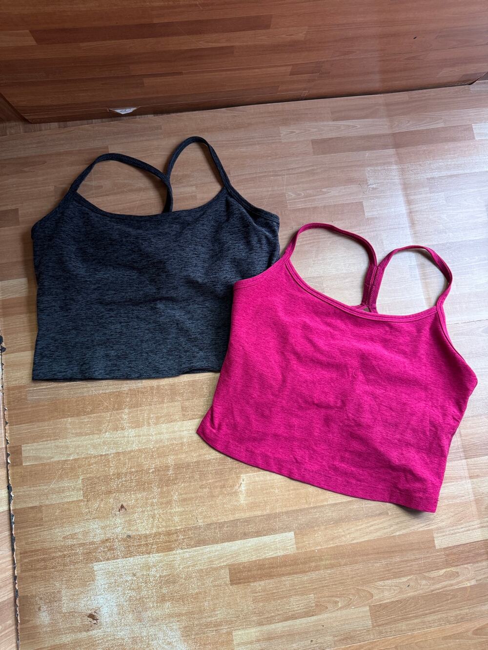 Beyond Yoga Spacedye Slim Racerback Cropped Tank bundle size med